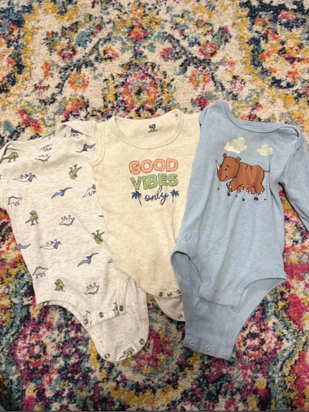 22+ piece baby bundle 6 months-12 months variety - Picture 10 of 12